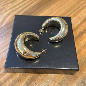 Revolve SHASHI Tsuki - Chunky Gold Crescent Hoops (Never Worn)